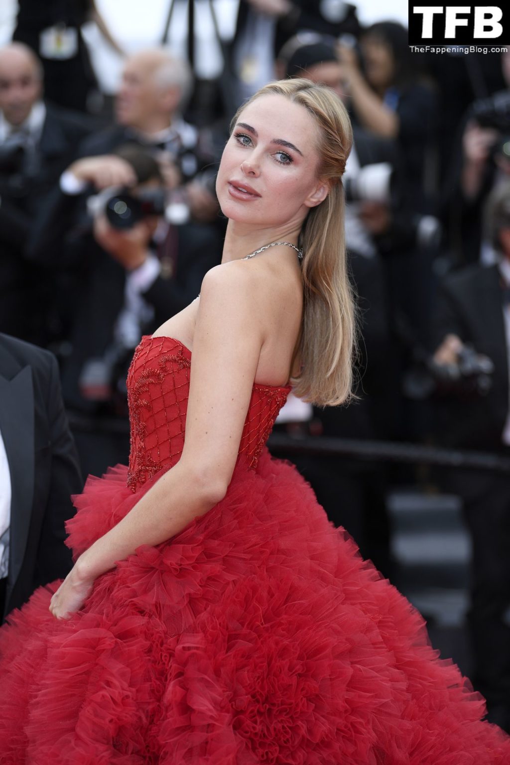 Kimberley Garner Sexy The Fappening Blog 97 1024x1536 - Kimberley Garner Looks Hot in a Red Dress at the 75th Annual Cannes Film Festival (134 Photos)