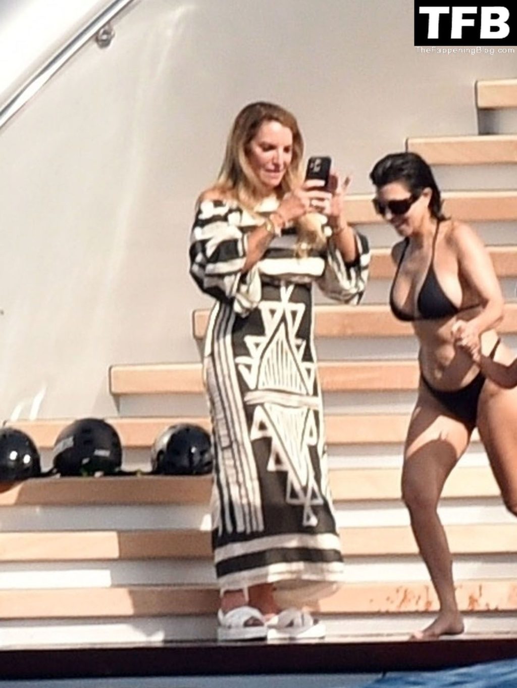 Kourtney Kardashian Sexy The Fappening Blog 16 1 1024x1362 - Kourtney Kardashian Shows Off Her Toned Bikini Body While Enjoying Some Quality Time with Travis Barker (48 Photos)