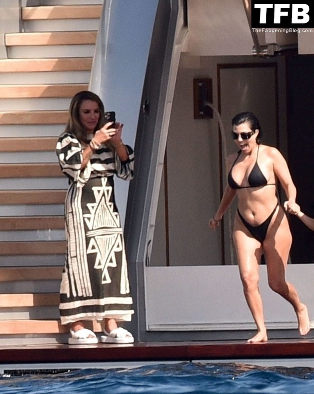 Kourtney Kardashian Sexy The Fappening Blog 43 1 1024x1285 - Kourtney Kardashian Shows Off Her Toned Bikini Body While Enjoying Some Quality Time with Travis Barker (48 Photos)