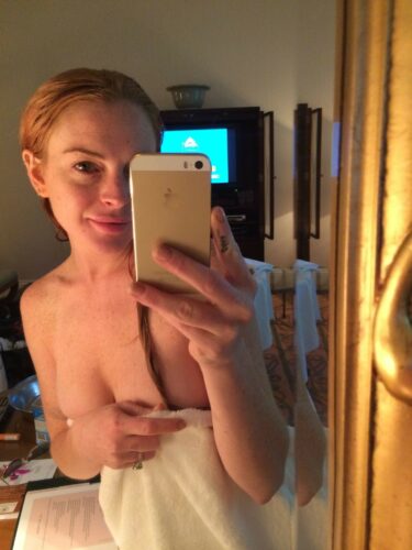 Lindsay Lohan Nude Leaked TheFappening.pro 3 375x500 - Lindsay Lohan Leaked (3 Photos)