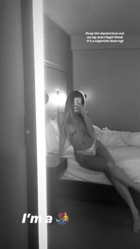 Lottie Moss Topless TheFappening.Pro 1 282x500 - Lottie Moss Topless Valentine’s Gift (4 Photos And Video)