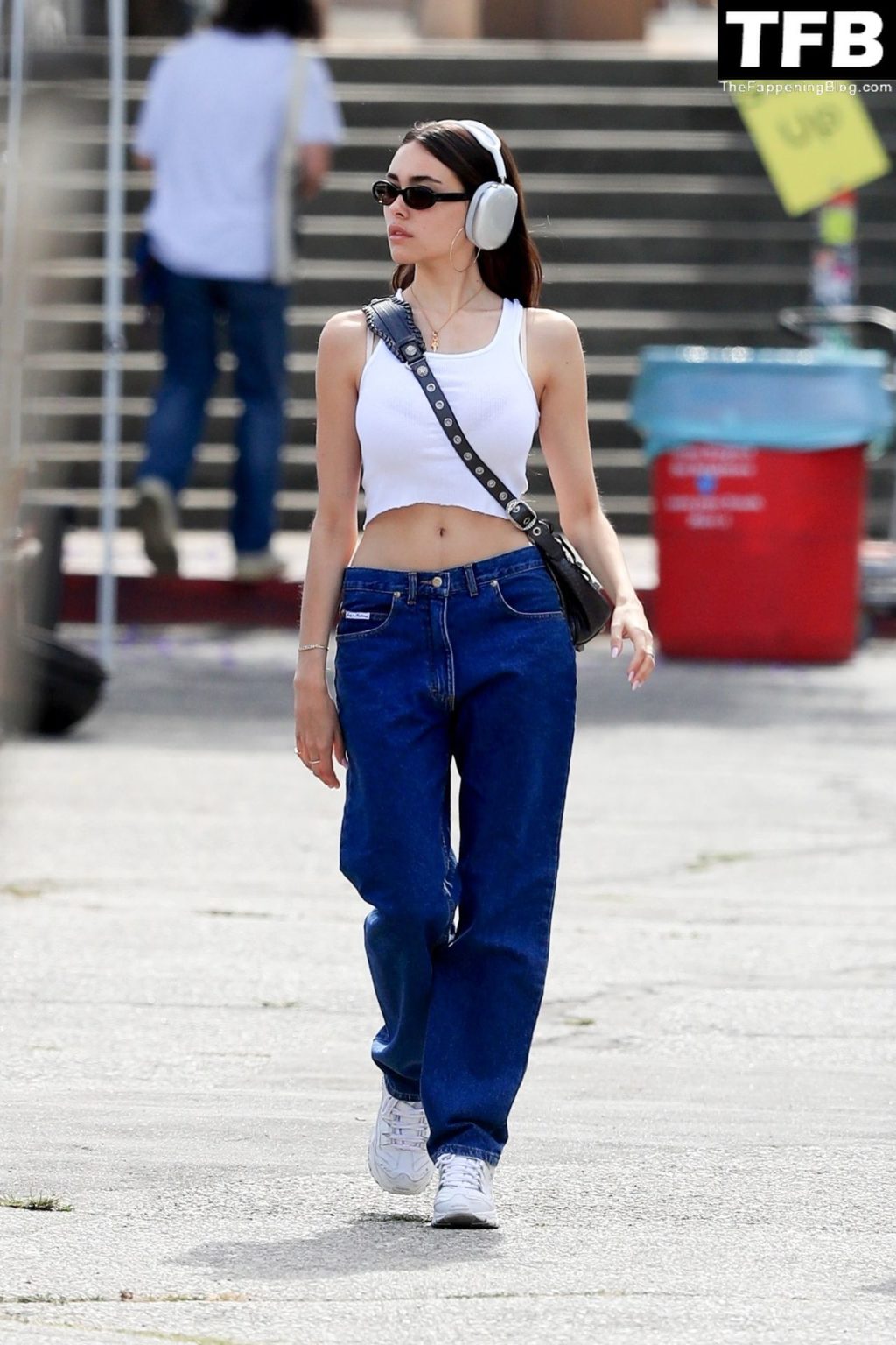 Madison Beer Sexy The Fappening Blog 30 1024x1536 - Madison Beer Wears a Tiny Crop Top Revealing a Toned Waist While Shopping in LA (39 Photos)