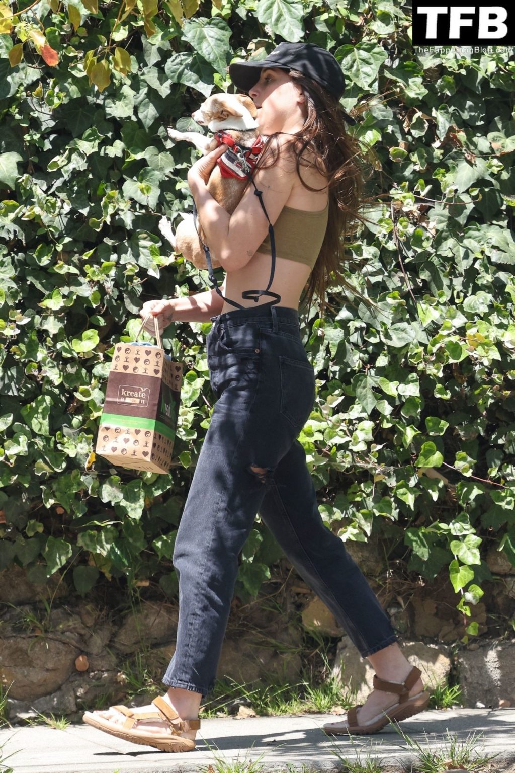 Scout Willis Sexy The Fappening Blog 31 1024x1536 - Scout Willis Goes Braless During a Juice Run in Los Angeles (31 Photos)