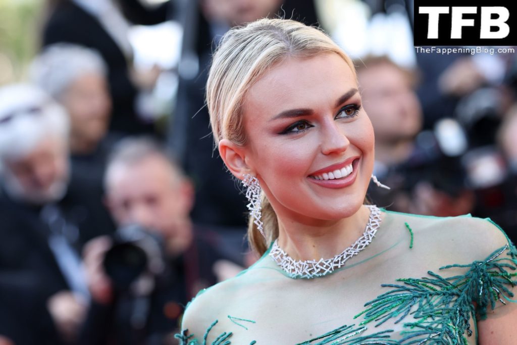 Tallia Storm Sexy The Fappening Blog 46 1 1024x683 - Tallia Storm Looks Hot in a See-Through Dress at the Screening of “Armageddon Time” During the 75th Annual Cannes Film Festival (86 Photos)