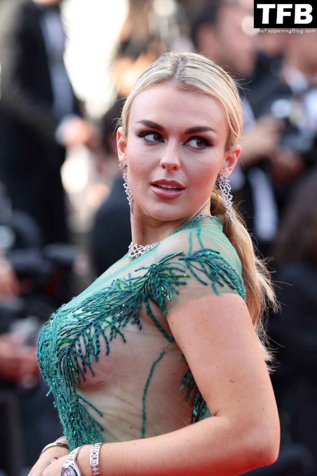 Tallia Storm Sexy The Fappening Blog 59 1024x1536 - Tallia Storm Looks Hot in a See-Through Dress at the Screening of “Armageddon Time” During the 75th Annual Cannes Film Festival (86 Photos)