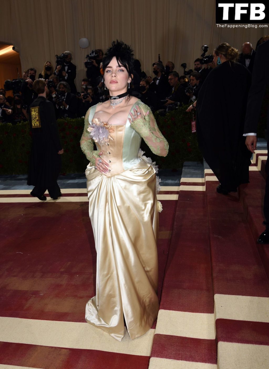 Billie Eilish Sexy The Fappening Blog 122 1024x1405 - Billie Eilish Showcases Nice Cleavage at The 2022 Met Gala in NYC (155 Photos)