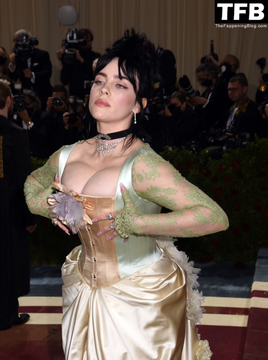 Billie Eilish Sexy The Fappening Blog 123 1024x1377 - Billie Eilish Showcases Nice Cleavage at The 2022 Met Gala in NYC (155 Photos)