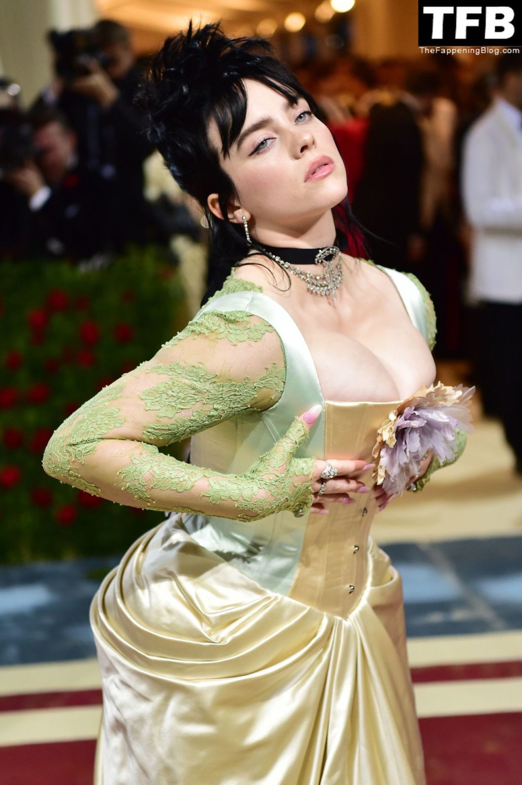 Billie Eilish Sexy The Fappening Blog 133 1024x1538 - Billie Eilish Showcases Nice Cleavage at The 2022 Met Gala in NYC (155 Photos)