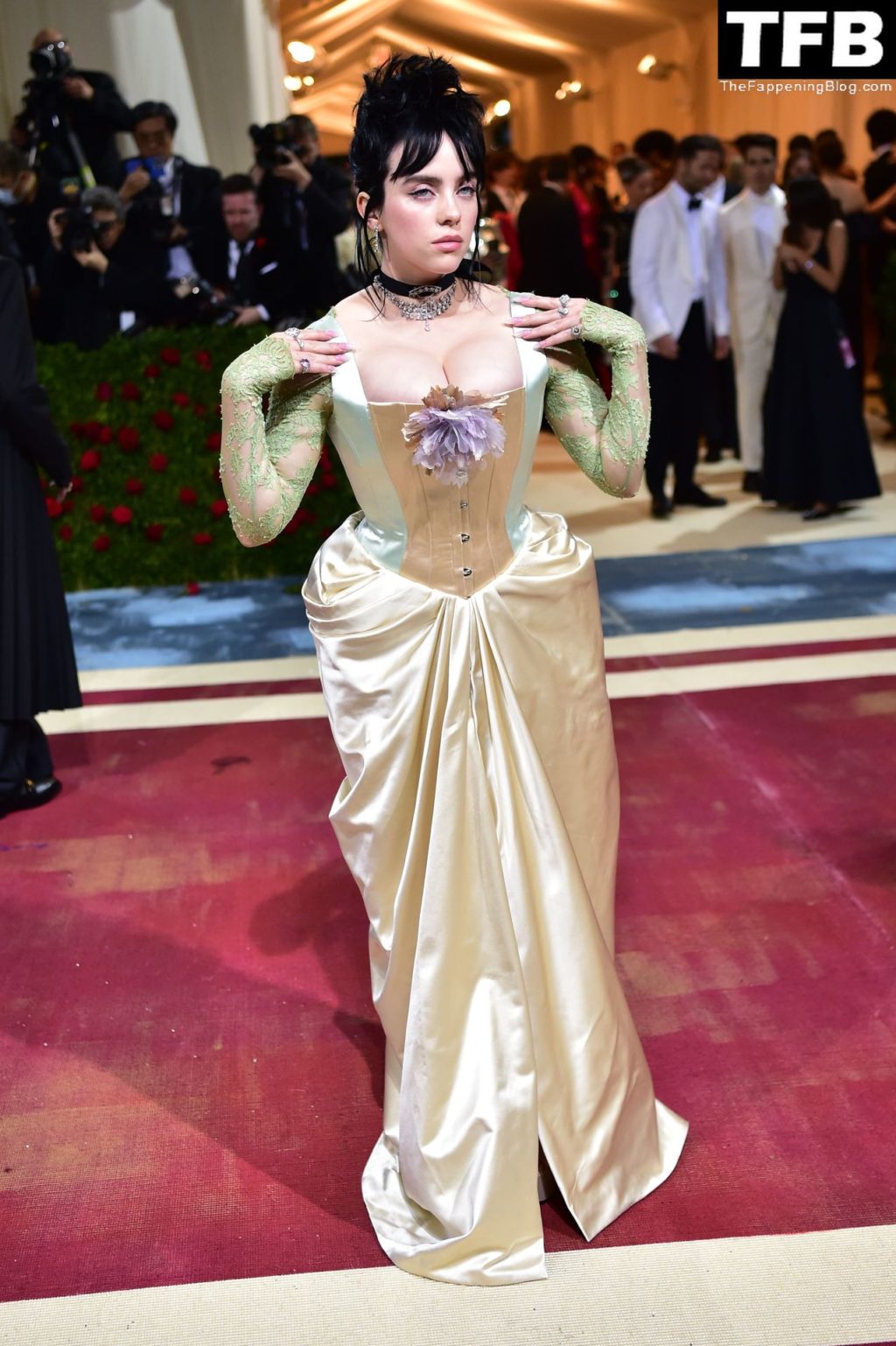 Billie Eilish Sexy The Fappening Blog 138 1024x1538 - Billie Eilish Showcases Nice Cleavage at The 2022 Met Gala in NYC (155 Photos)