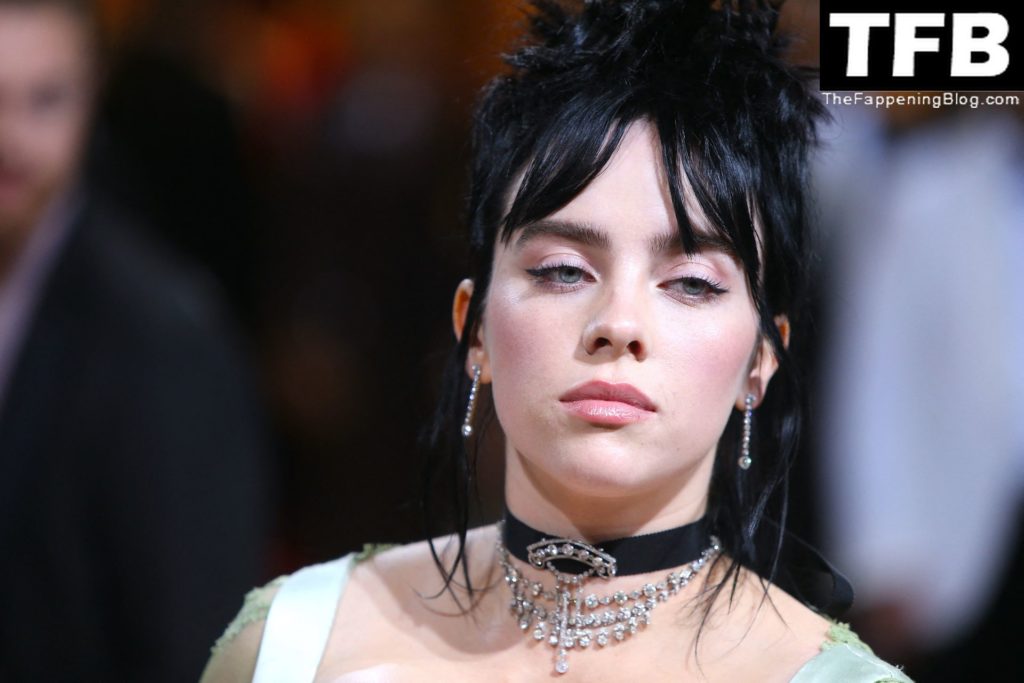 Billie Eilish Sexy The Fappening Blog 14 1024x683 - Billie Eilish Showcases Nice Cleavage at The 2022 Met Gala in NYC (155 Photos)