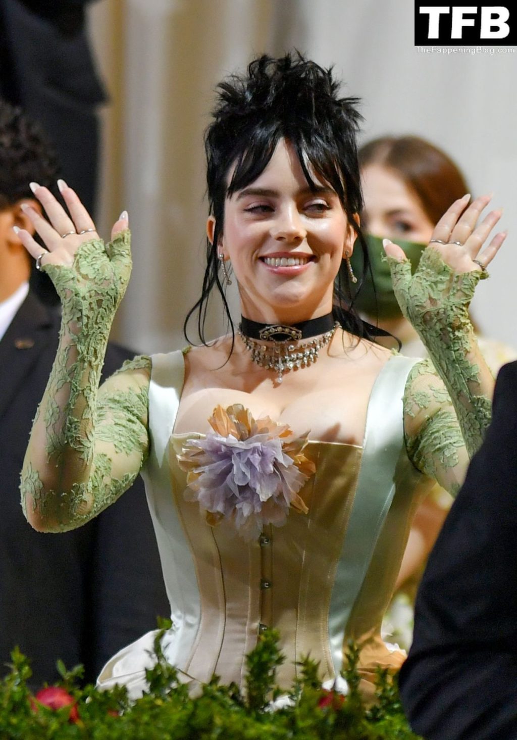Billie Eilish Sexy The Fappening Blog 147 1024x1465 - Billie Eilish Showcases Nice Cleavage at The 2022 Met Gala in NYC (155 Photos)