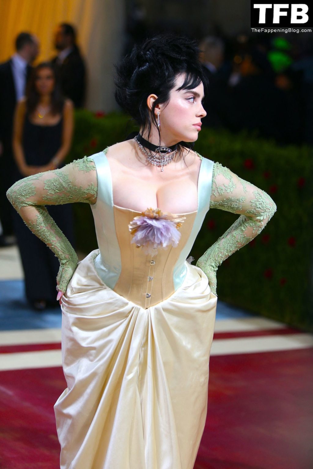 Billie Eilish Sexy The Fappening Blog 15 1024x1536 - Billie Eilish Showcases Nice Cleavage at The 2022 Met Gala in NYC (155 Photos)