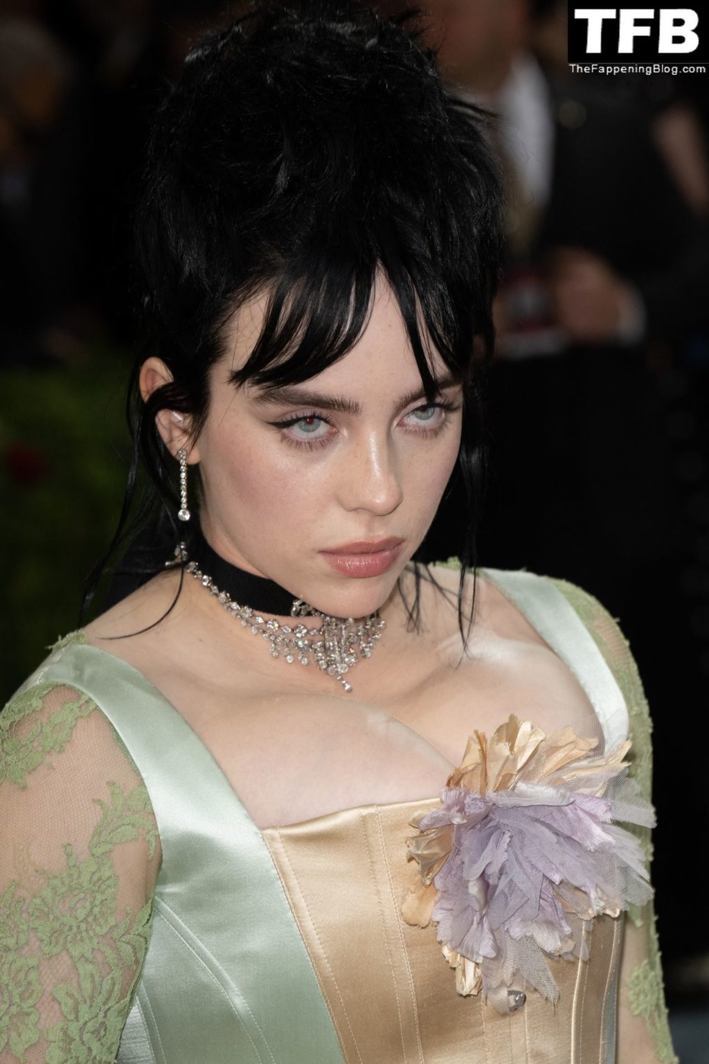 Billie Eilish Sexy The Fappening Blog 32 1024x1536 - Billie Eilish Showcases Nice Cleavage at The 2022 Met Gala in NYC (155 Photos)