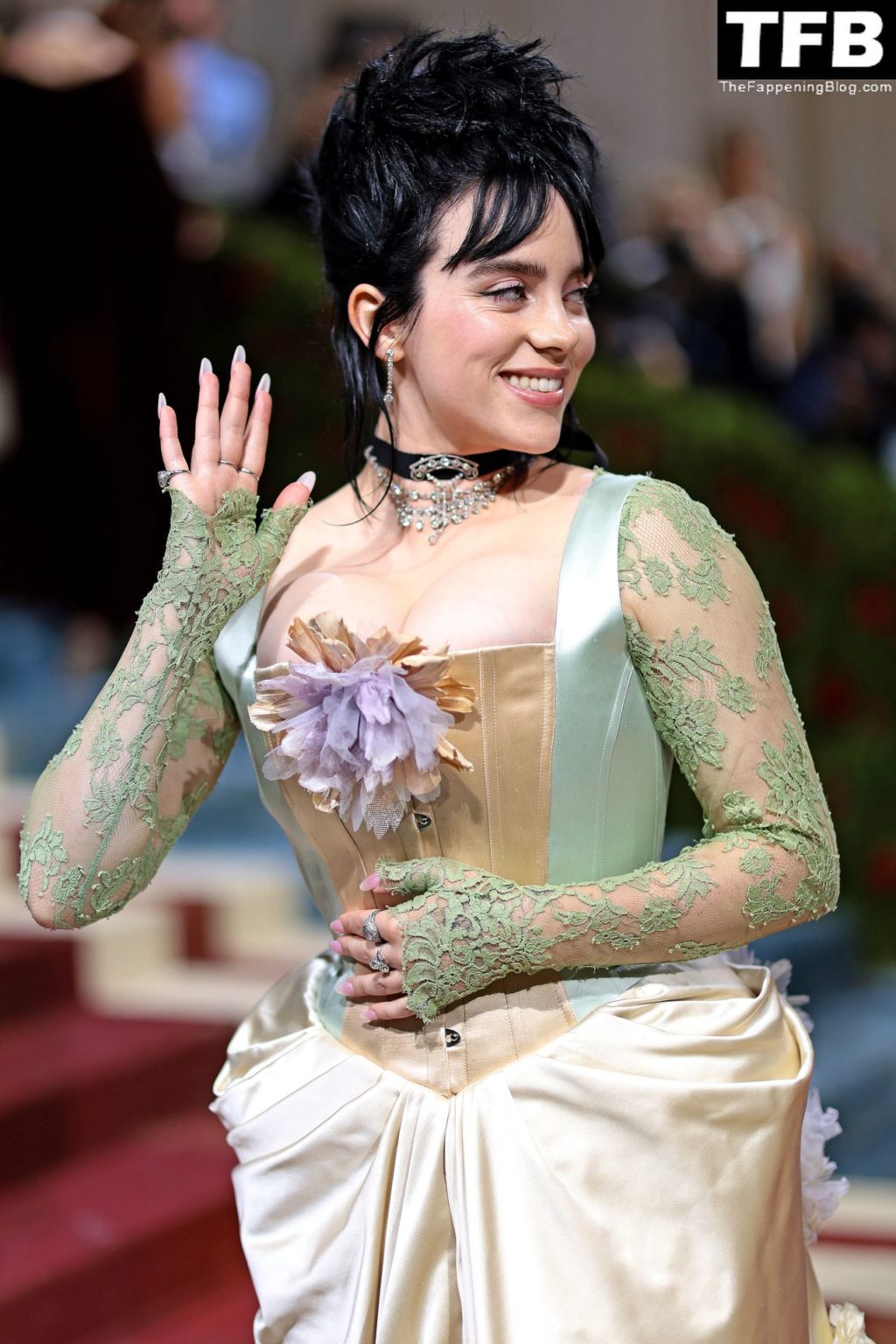 Billie Eilish Sexy The Fappening Blog 41 1024x1536 - Billie Eilish Showcases Nice Cleavage at The 2022 Met Gala in NYC (155 Photos)