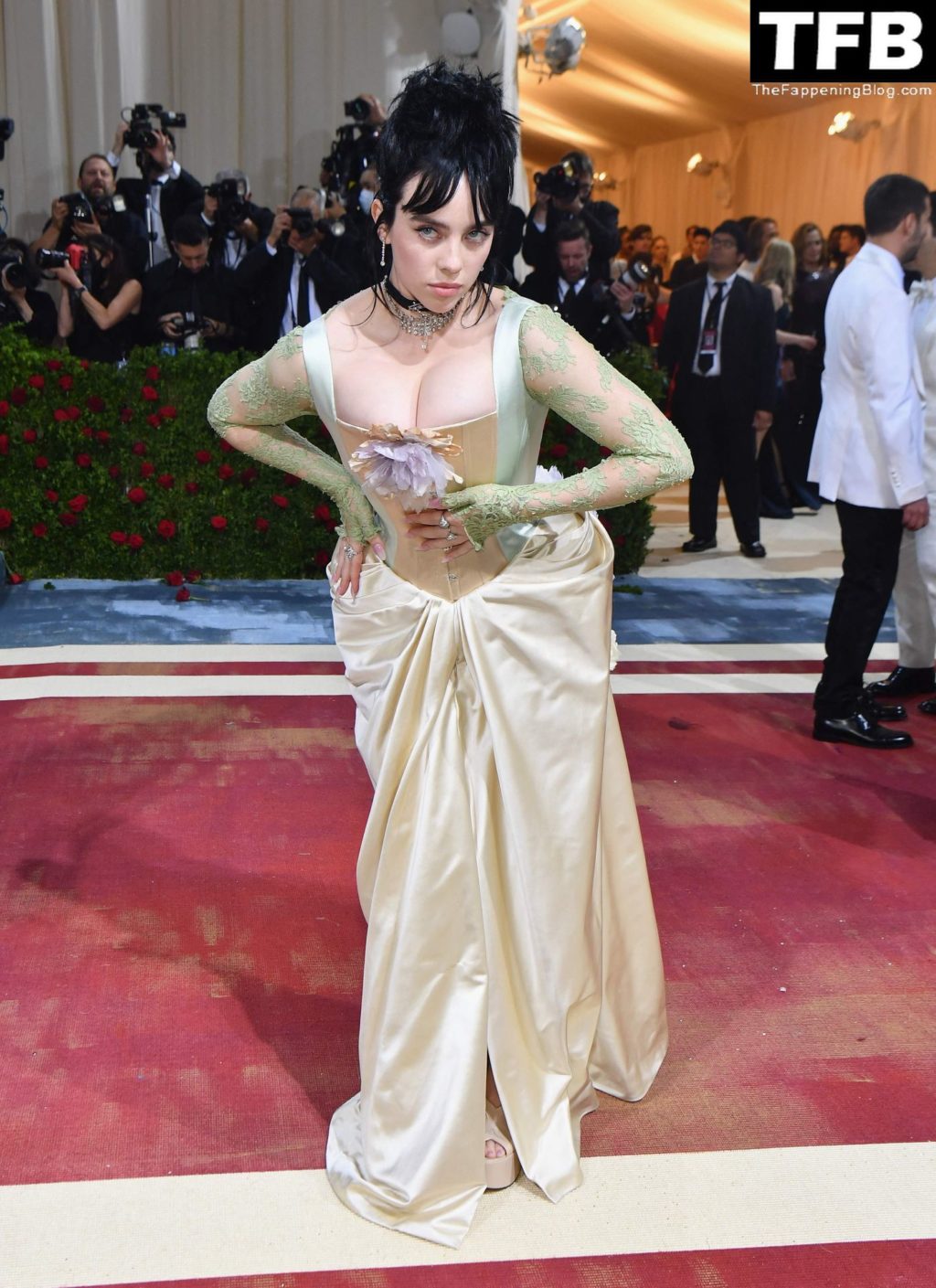 Billie Eilish Sexy The Fappening Blog 82 1024x1409 - Billie Eilish Showcases Nice Cleavage at The 2022 Met Gala in NYC (155 Photos)