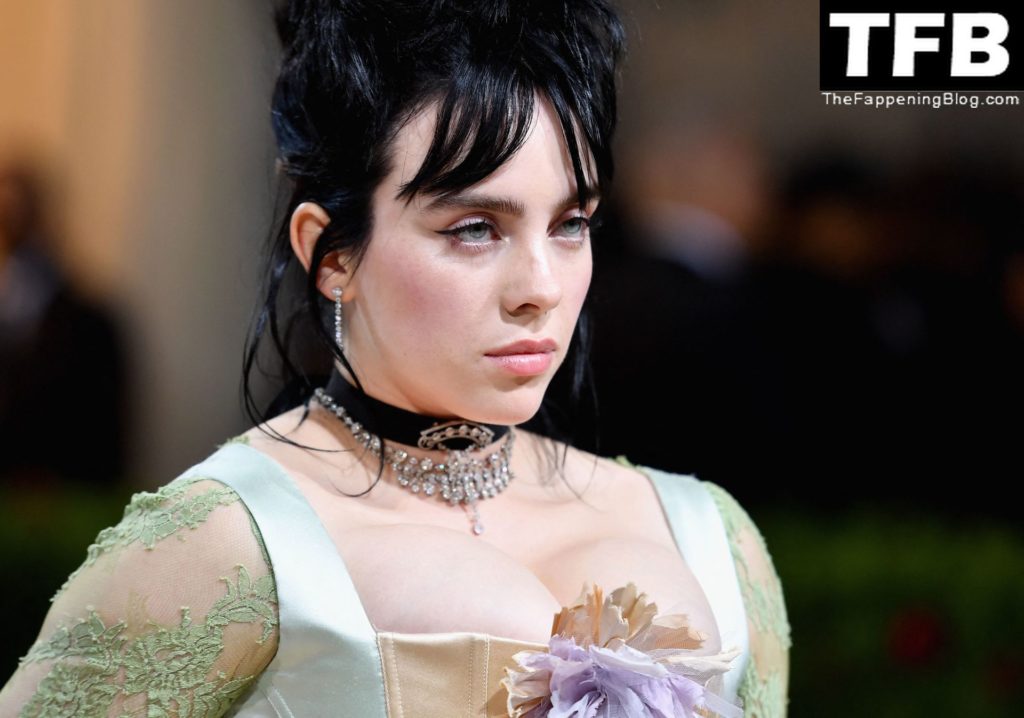 Billie Eilish Sexy The Fappening Blog 84 1024x718 - Billie Eilish Showcases Nice Cleavage at The 2022 Met Gala in NYC (155 Photos)