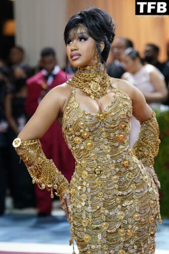 Cardi B Sexy Boobs The Fappening Blog 43 1024x1536 333x500 - Cardi B Shows Off Her Huge Boobs in a Golden Dress at The 2022 Met Gala in NYC (70 Photos)