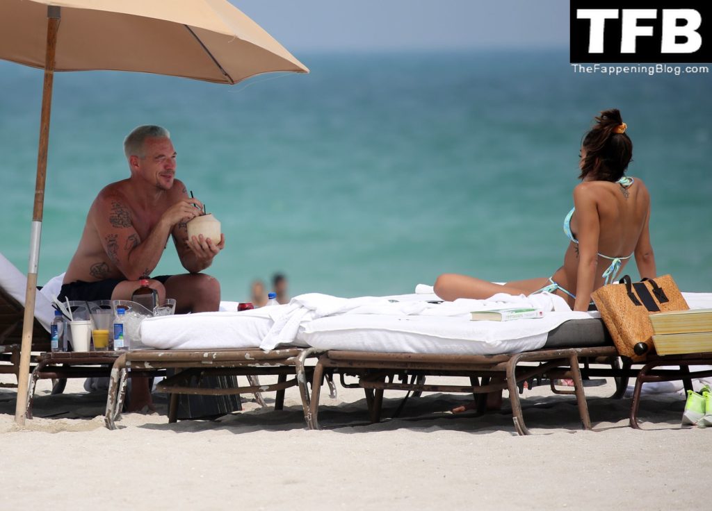 Chantel Jeffries Sexy The Fappening Blog 33 1 1024x736 - Diplo and Chantel Jeffries Hang Out Together on the Beach in Miami (40 Photos)