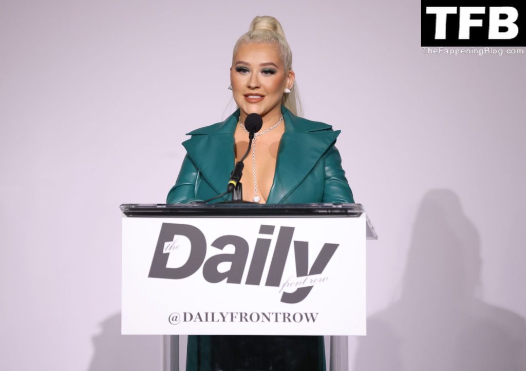 Christina Aguilera Sexy The Fappening Blog 28 1024x723 - Christina Aguilera Flaunts Her Sexy Breasts at The Daily Front Row’s 6th Annual Fashion Los Angeles Awards (87 Photos)