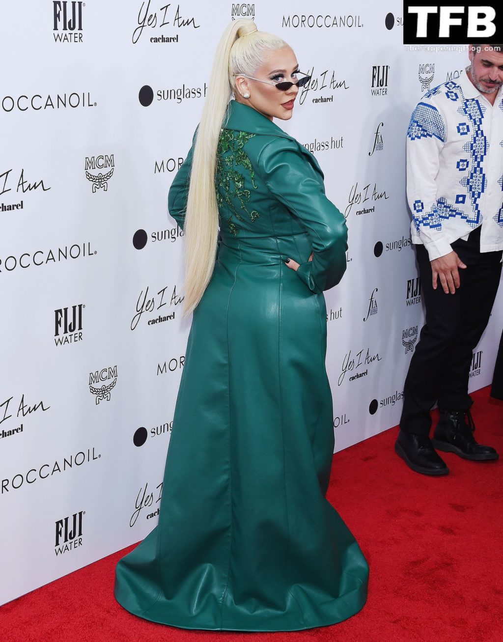 Christina Aguilera Sexy The Fappening Blog 71 1024x1307 - Christina Aguilera Flaunts Her Sexy Breasts at The Daily Front Row’s 6th Annual Fashion Los Angeles Awards (87 Photos)