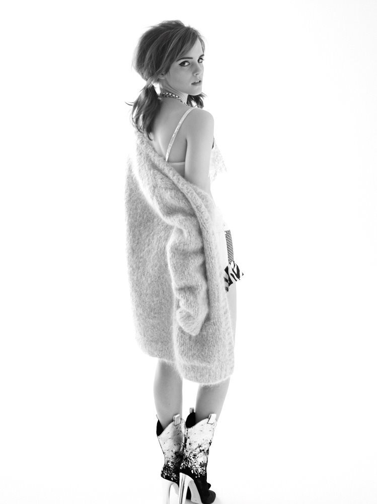 Emma Watson Sexy TheFappening.pro 4 - Emma Watson Sexy (12 Photos)