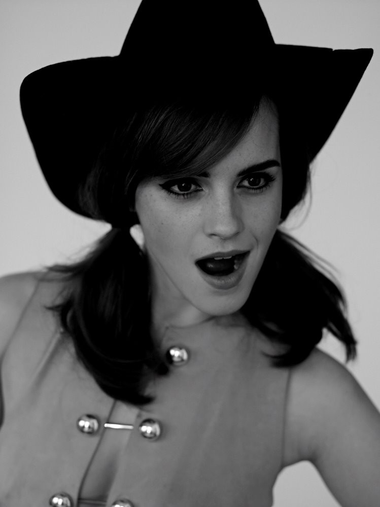 Emma Watson Sexy TheFappening.pro 7 - Emma Watson Sexy (12 Photos)