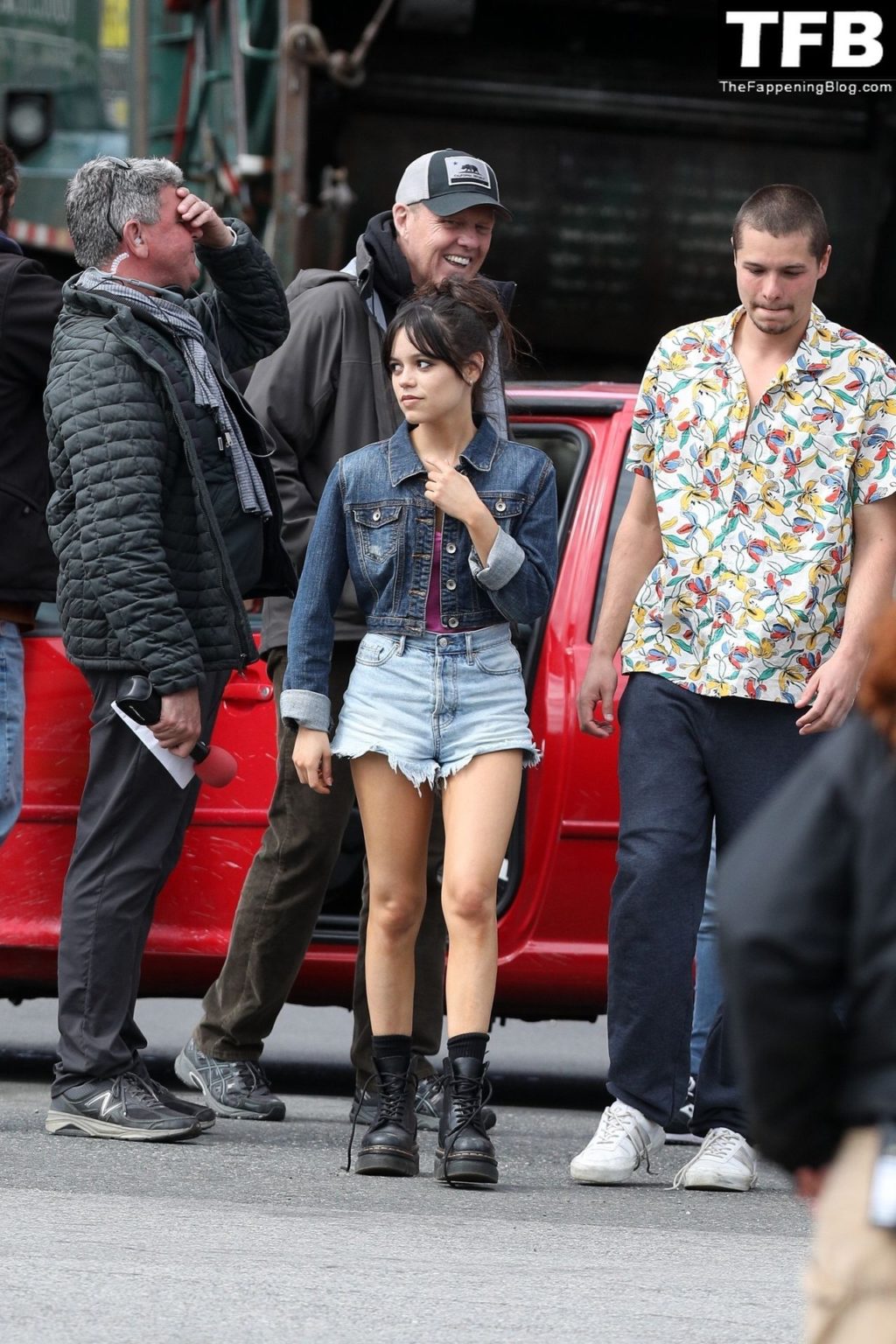 Jenna Ortega Sexy The Fappening Blog 8 1024x1536 - Leggy Jenna Ortega is Spotted in Short Shorts on the Set of “Finest Kind” (24 Photos)
