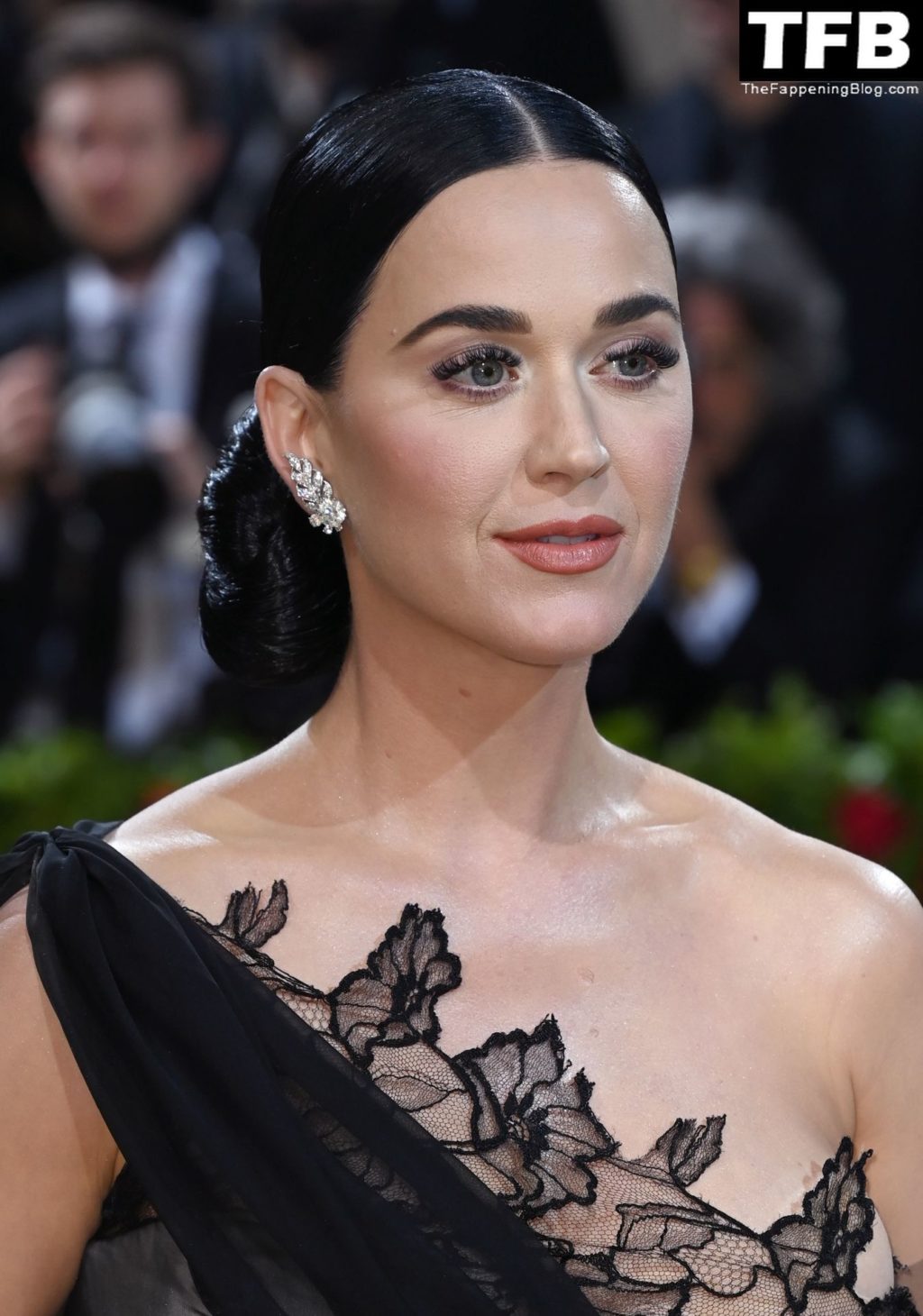 Katy Perry Sexy The Fappening Blog 74 1024x1460 - Katy Perry Displays Her Curves at The 2022 Met Gala in NYC (101 Photos)