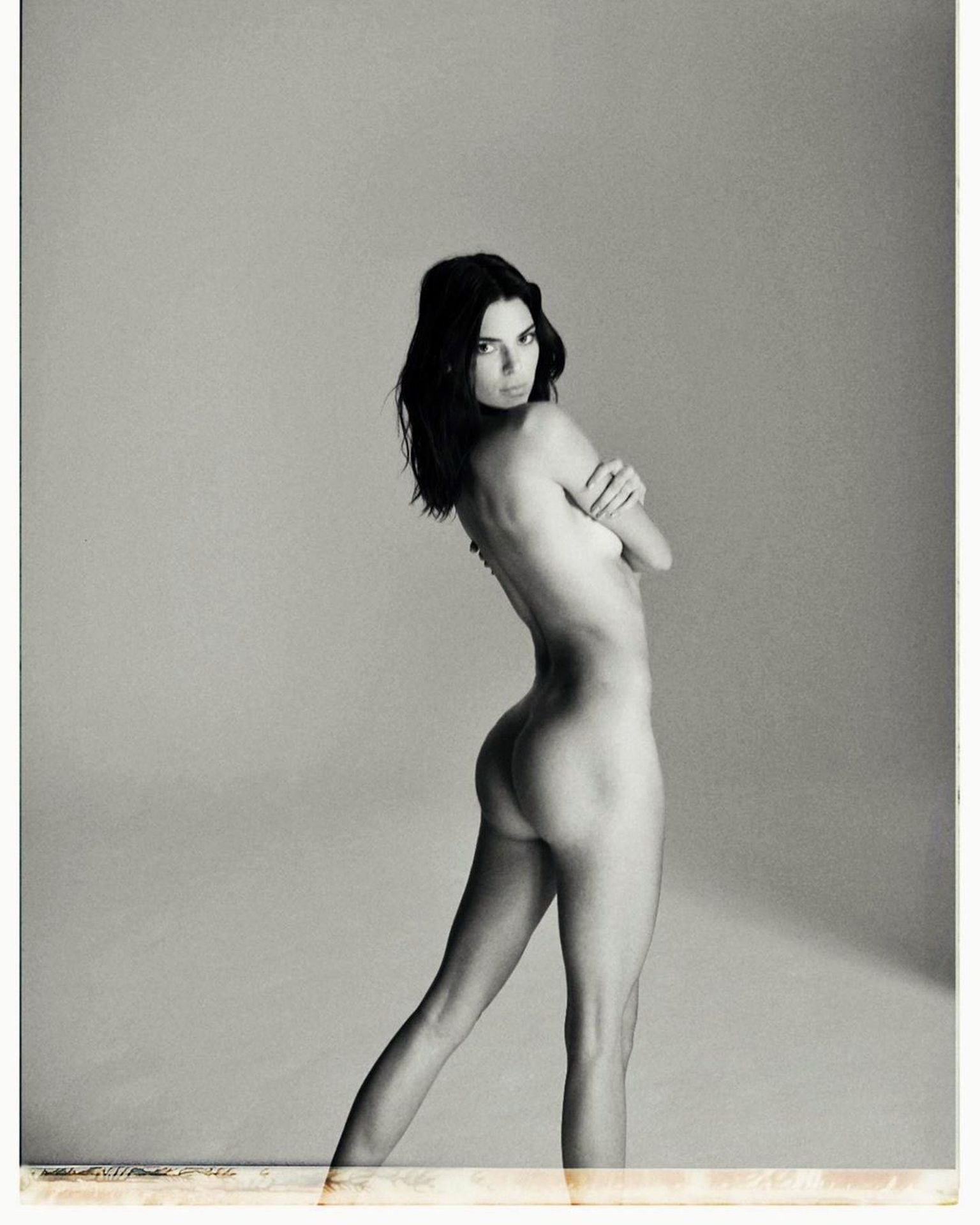 Kendall Jenner Nude TheFappening.Pro 5 - Kendall Jenner Nude Photos For Her Birthday