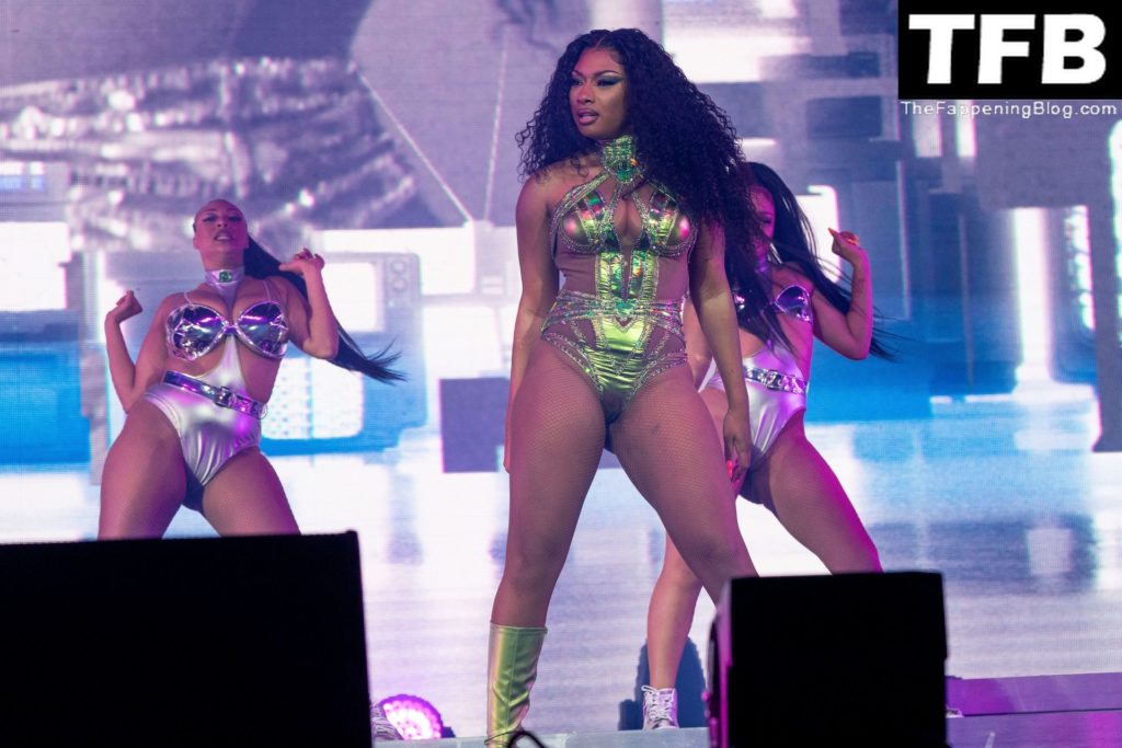 Megan Thee Stallion Sexy The Fappening Blog 16 1024x683 - Megan Thee Stallion Displays Her Curvy Body as She Performs at the Coachella Music & Arts Festival (27 Photos)