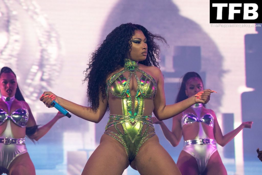 Megan Thee Stallion Sexy The Fappening Blog 21 1024x683 - Megan Thee Stallion Displays Her Curvy Body as She Performs at the Coachella Music & Arts Festival (27 Photos)
