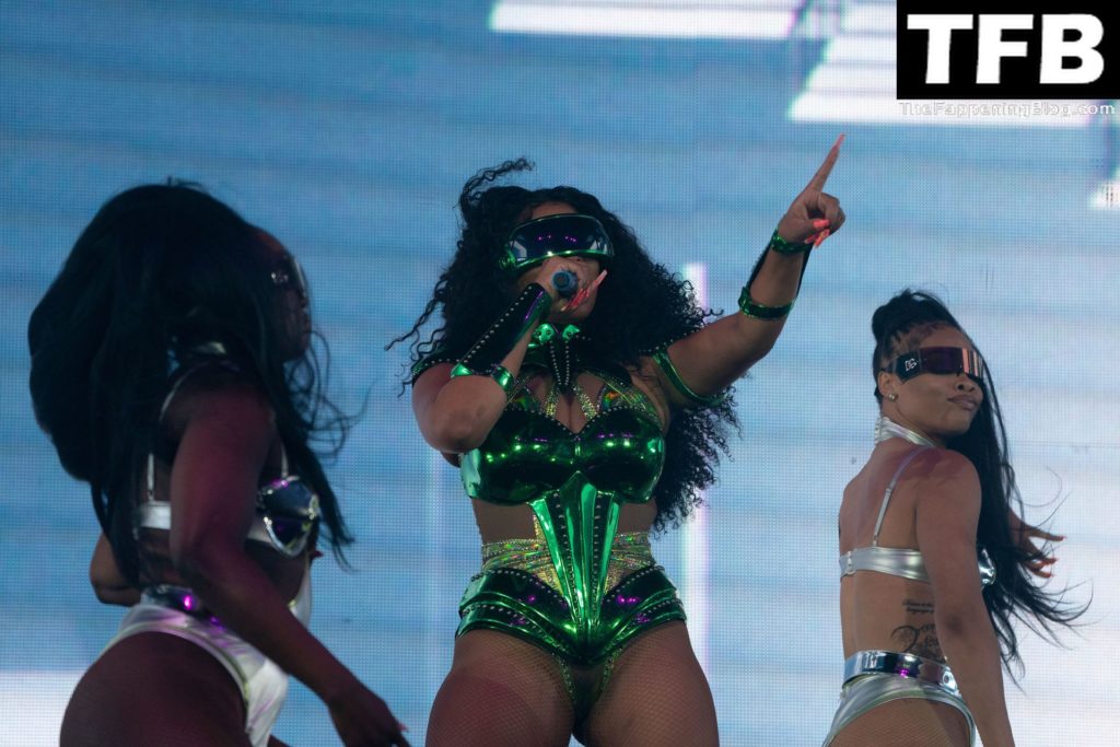 Megan Thee Stallion Sexy The Fappening Blog 3 1024x683 - Megan Thee Stallion Displays Her Curvy Body as She Performs at the Coachella Music & Arts Festival (27 Photos)