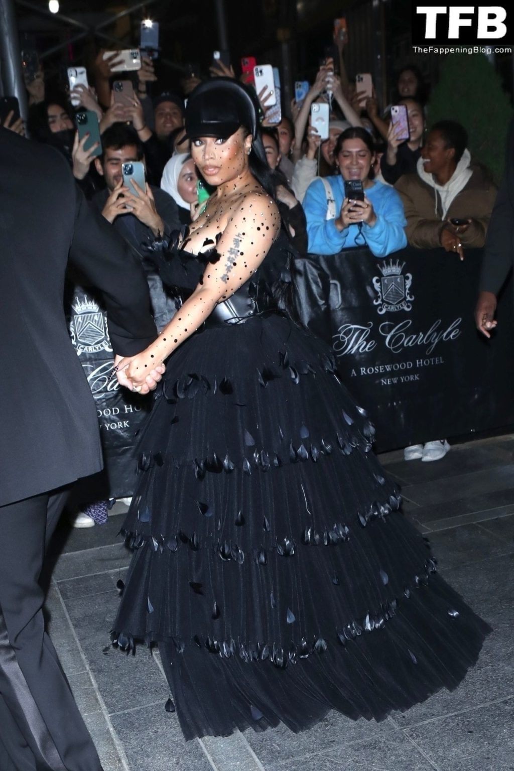 Nicki Minaj Sexy The Fappening Blog 31 1024x1536 - Nicki Minaj Displays Her Huge Boobs at The 2022 Met Gala in NYC (78 Photos)