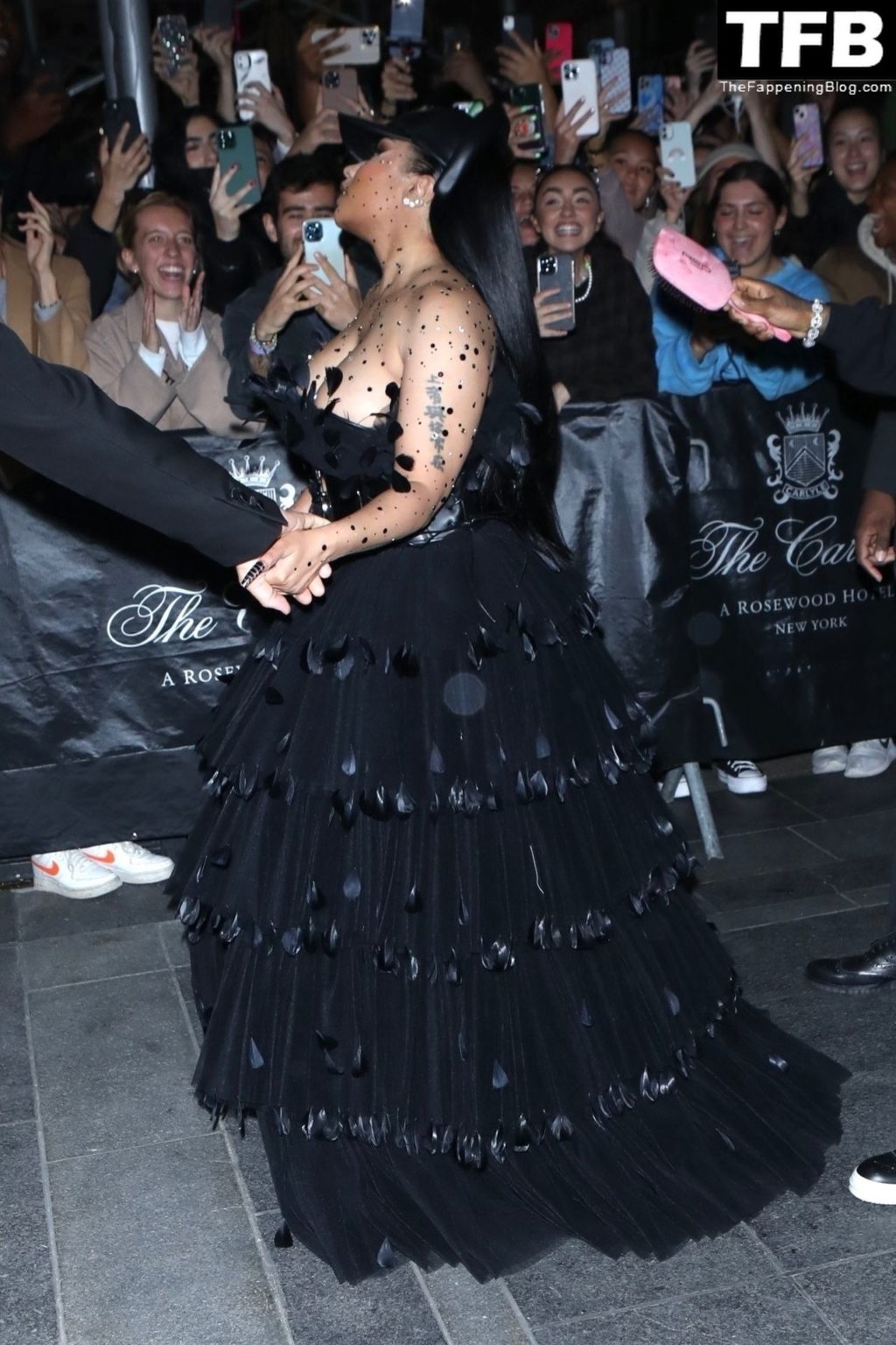 Nicki Minaj Sexy The Fappening Blog 46 1024x1536 - Nicki Minaj Displays Her Huge Boobs at The 2022 Met Gala in NYC (78 Photos)