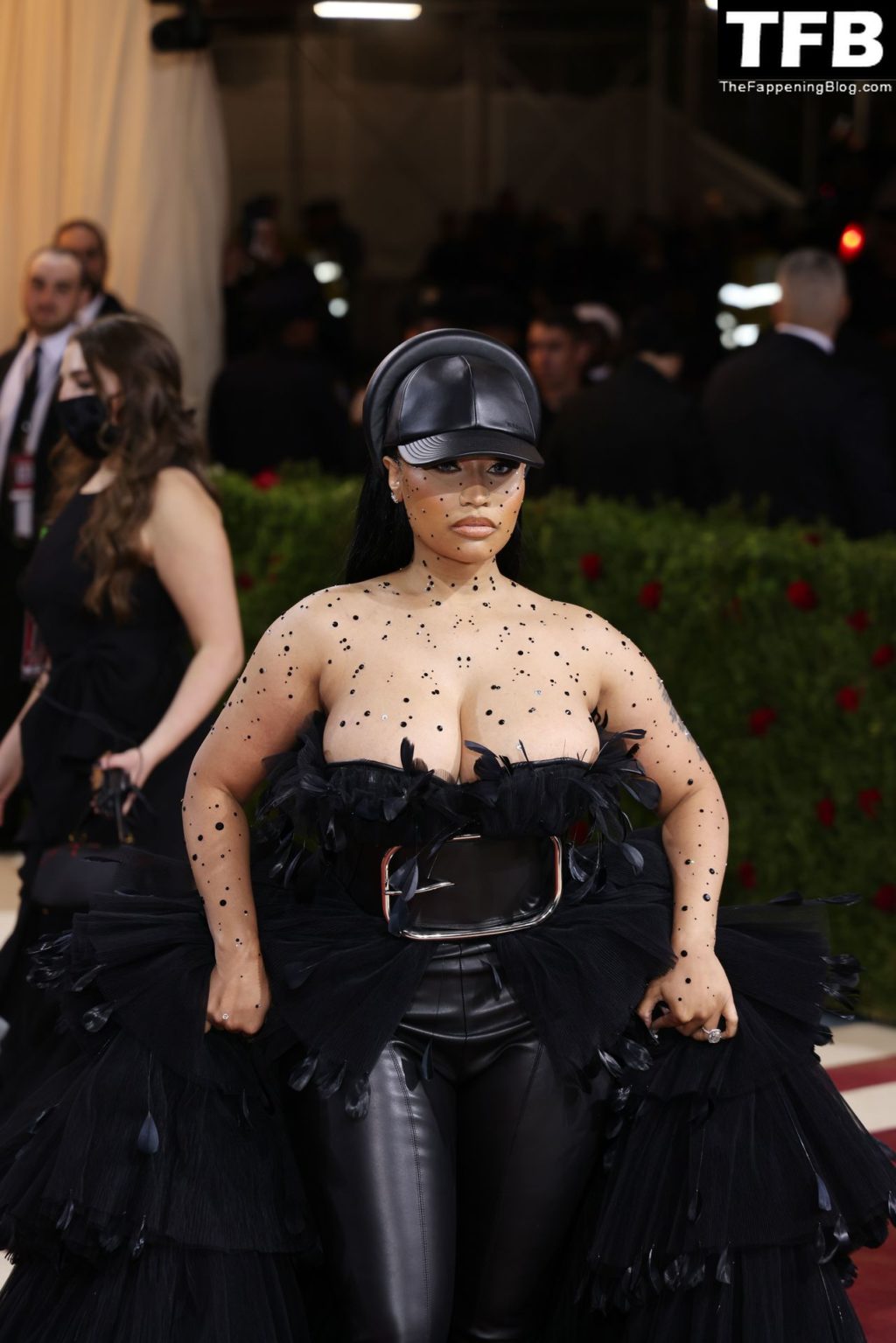 Nicki Minaj Sexy The Fappening Blog 55 1024x1535 - Nicki Minaj Displays Her Huge Boobs at The 2022 Met Gala in NYC (78 Photos)