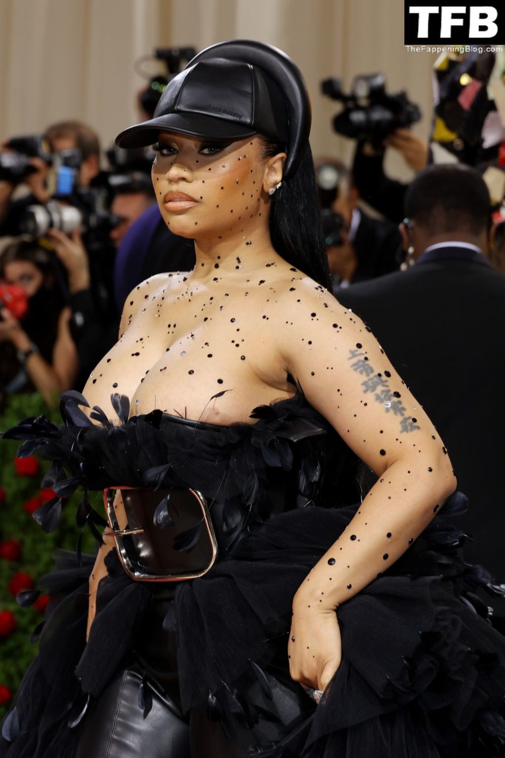 Nicki Minaj Sexy The Fappening Blog 8 1024x1536 - Nicki Minaj Displays Her Huge Boobs at The 2022 Met Gala in NYC (78 Photos)