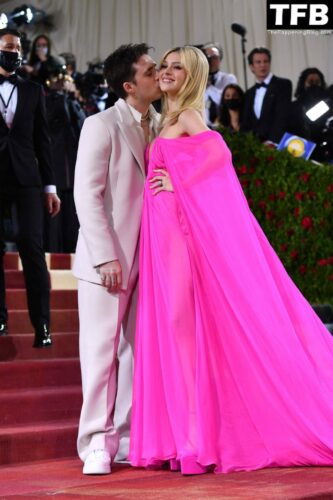 Nicola Peltz Sexy The Fappening Blog 1 1024x1536 333x500 - Nicola Peltz Looks Sexy in Pink at The 2022 Met Gala in NYC (102 Photos)