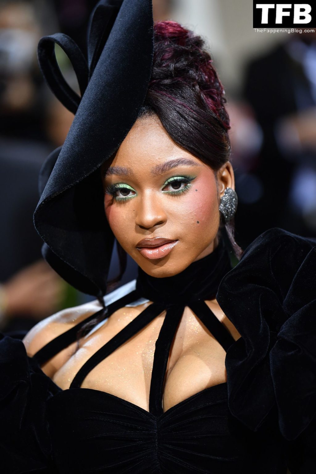 Normani Sexy The Fappening Blog 5 1024x1536 - Normani Flaunts Her Sexy Tits & Abs at The 2022 Met Gala in NYC (27 Photos)