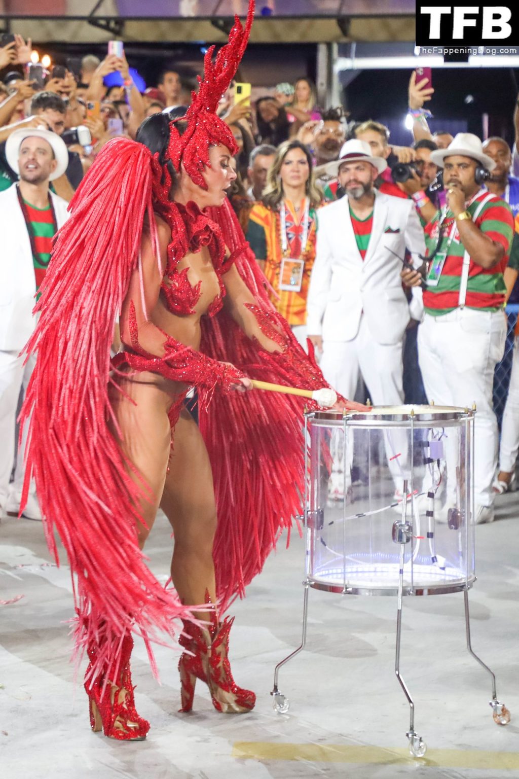 Paolla Oliveira Sexy The Fappening Blog 10 1024x1536 - Paolla Oliveira Performs During the Rio’s Carnival Parade (20 Photos)