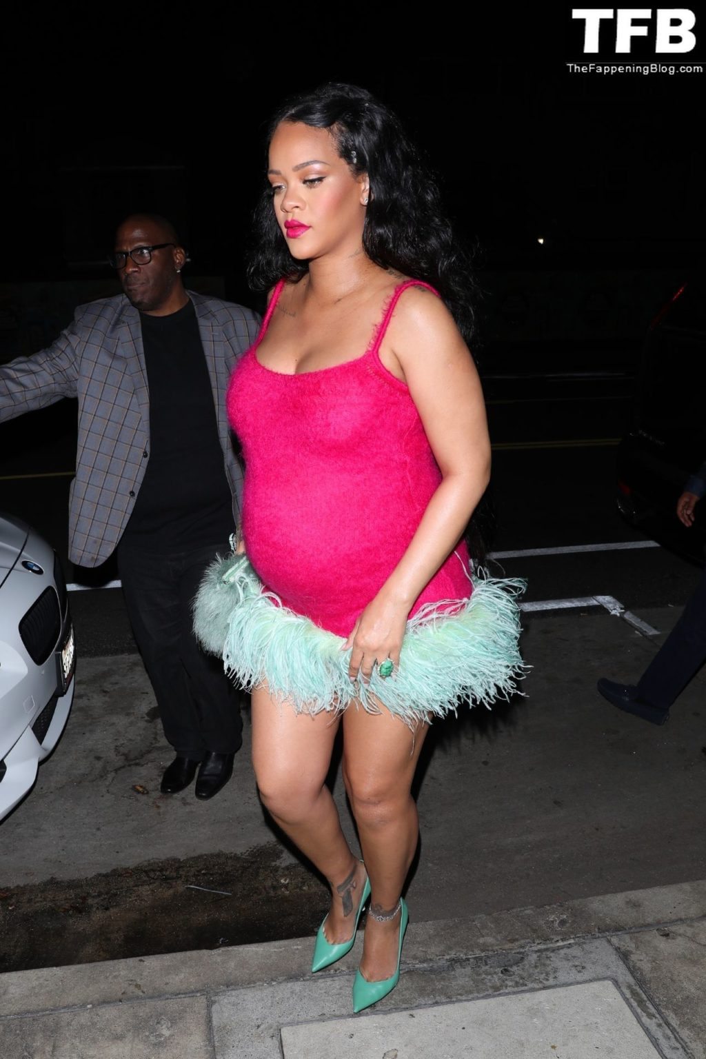 Rihanna Sexy The Fappening Blog 28 1024x1536 - Rihanna Puts Her Baby Bump on Display Grabbing Dinner at Giorgio Baldi (100 Photos)