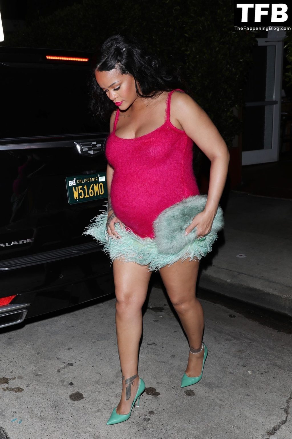 Rihanna Sexy The Fappening Blog 45 1024x1536 - Rihanna Puts Her Baby Bump on Display Grabbing Dinner at Giorgio Baldi (100 Photos)