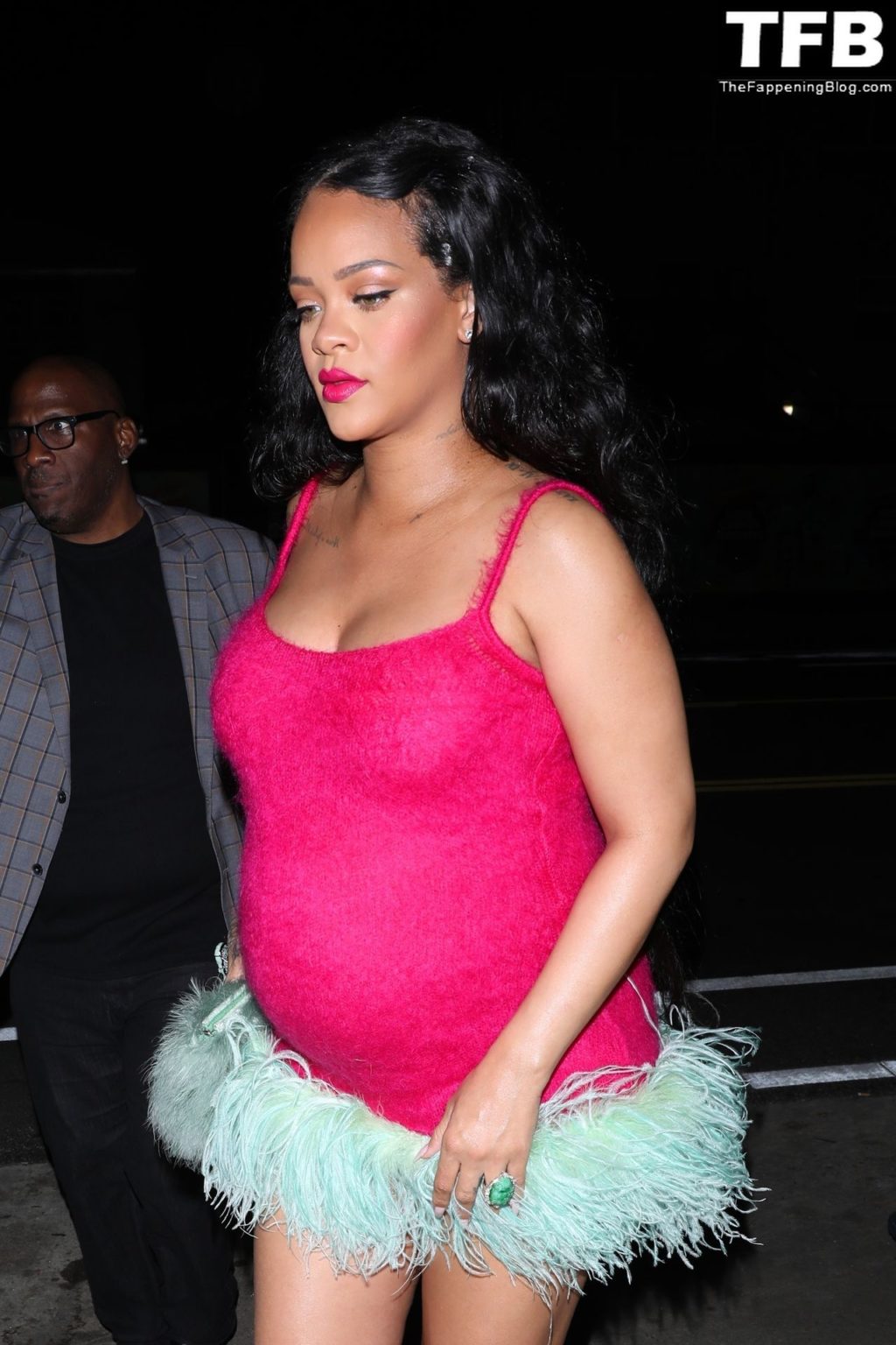 Rihanna Sexy The Fappening Blog 64 1024x1536 - Rihanna Puts Her Baby Bump on Display Grabbing Dinner at Giorgio Baldi (100 Photos)