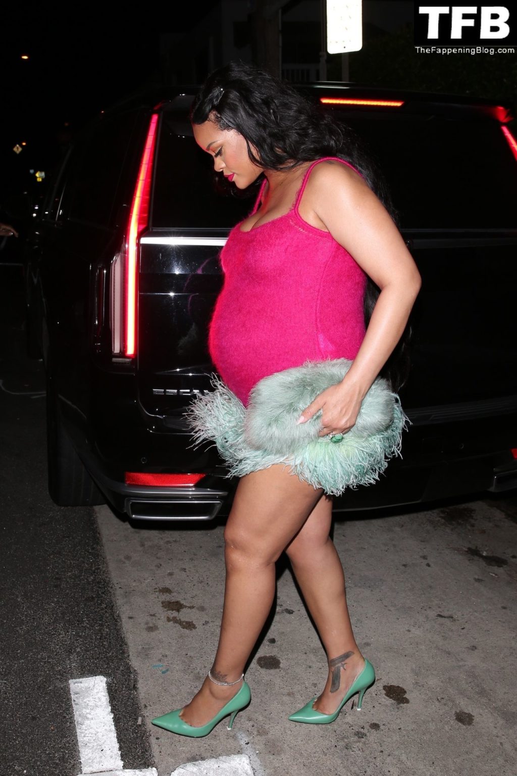 Rihanna Sexy The Fappening Blog 98 1024x1536 - Rihanna Puts Her Baby Bump on Display Grabbing Dinner at Giorgio Baldi (100 Photos)