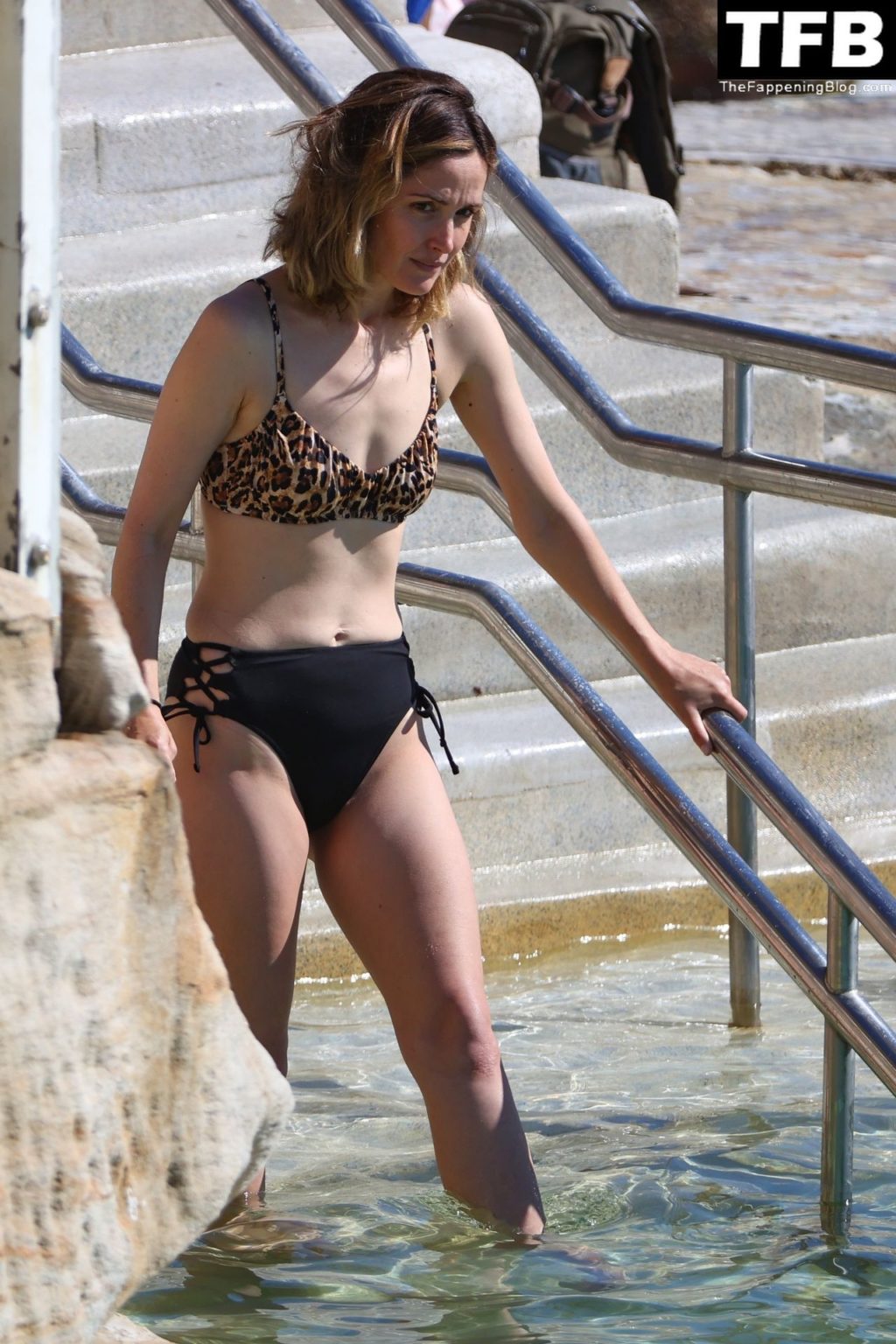 Rose Byrne Sexy The Fappening Blog 12 1 1024x1536 - Rose Byrne Takes a Dip at the Beach in Sydney (111 Photos)