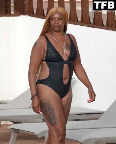 Sandi Bogle Sexy The Fappening Blog 1 1024x1273 402x500 - Sandi Bogle Shows Off Her Voluptuous Figure in a Swimsuit Poolside Out in Ibiza (51 Photos)