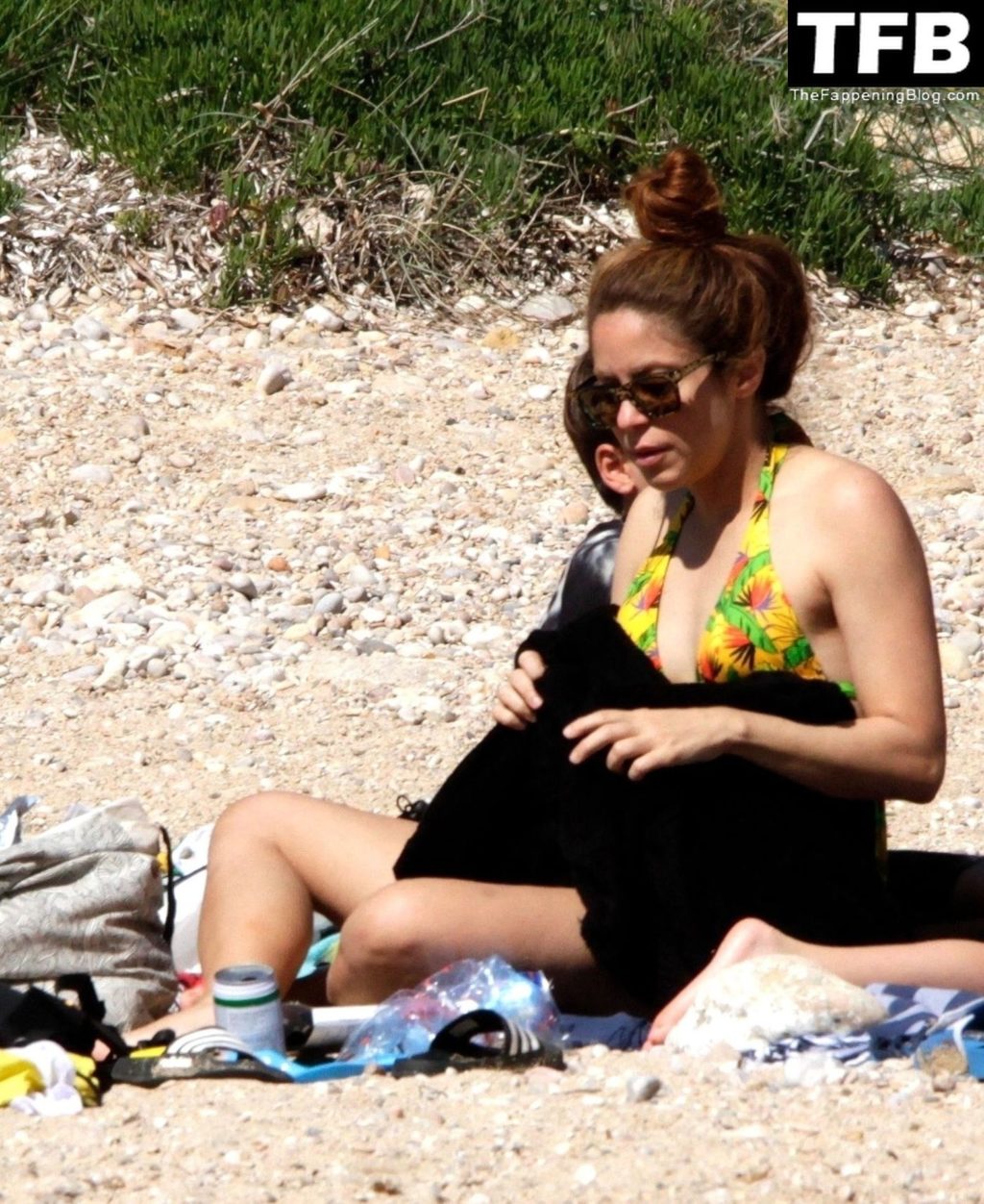Shakira Sexy The Fappening Blog 13 1024x1252 - Shakira Shows Off Her Svelte Physique on Her Holidays on the Pitiusas Islands (22 Photos)