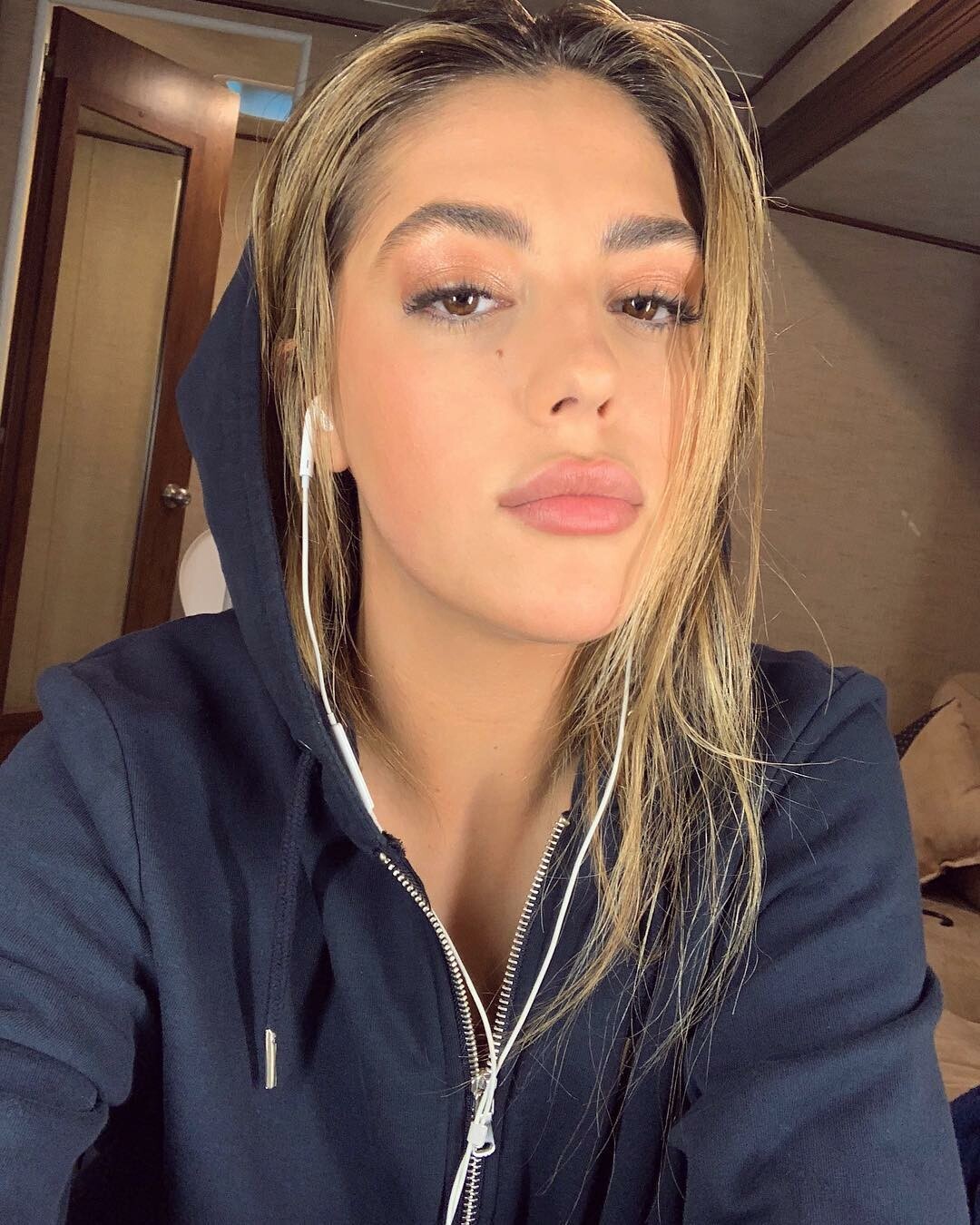 Sistine Rose Stallone Sexy TheFappening.Pro 34 - Sistine Rose Stallone Sexy (88 Photos)