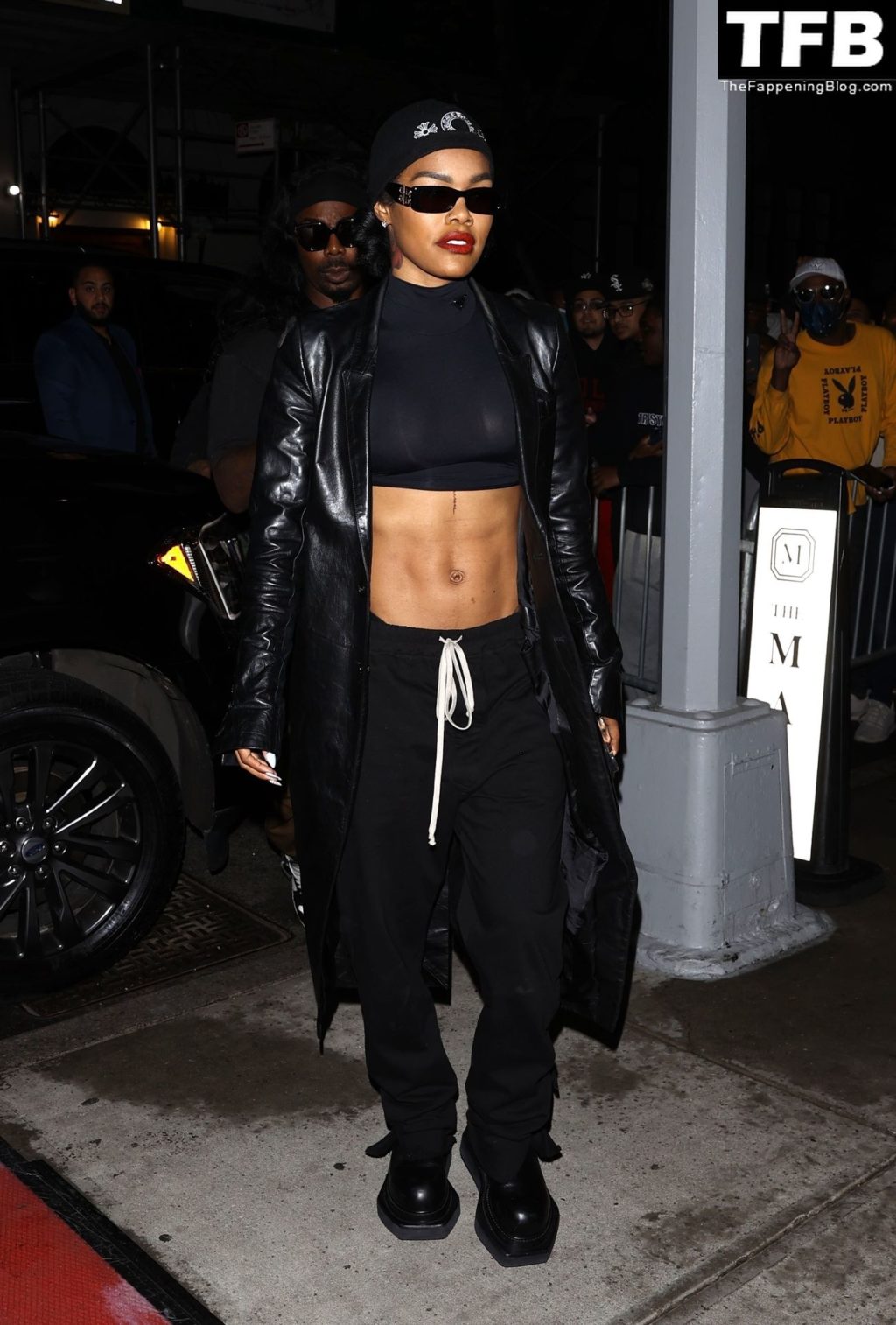 Teyana Taylor Sexy The Fappening Blog 9 1024x1514 - Teyana Taylor Shows Off Her Tits & 6 Pack as She Arrives at Her Hotel in NYC (17 Photos)
