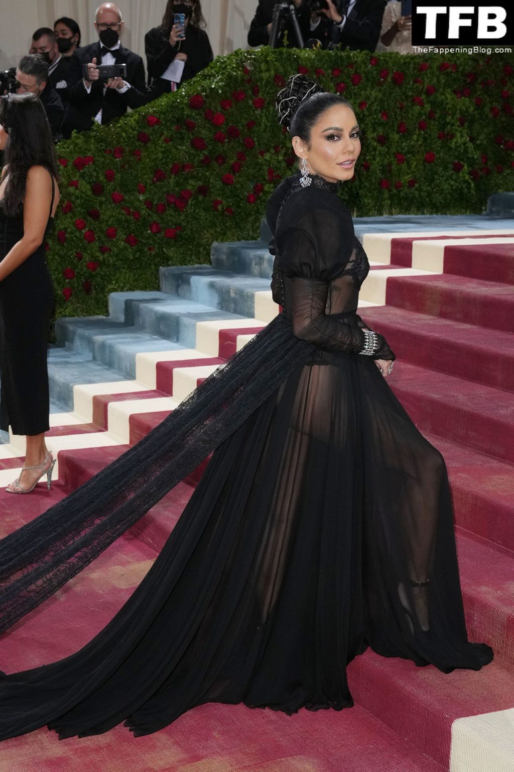 Vanessa Hudgens Sexy The Fappening Blog 16 1 1024x1536 - Vanessa Hudgens Looks Stunning in a See-Through Dress at The 2022 Met Gala in NYC (99 Photos)