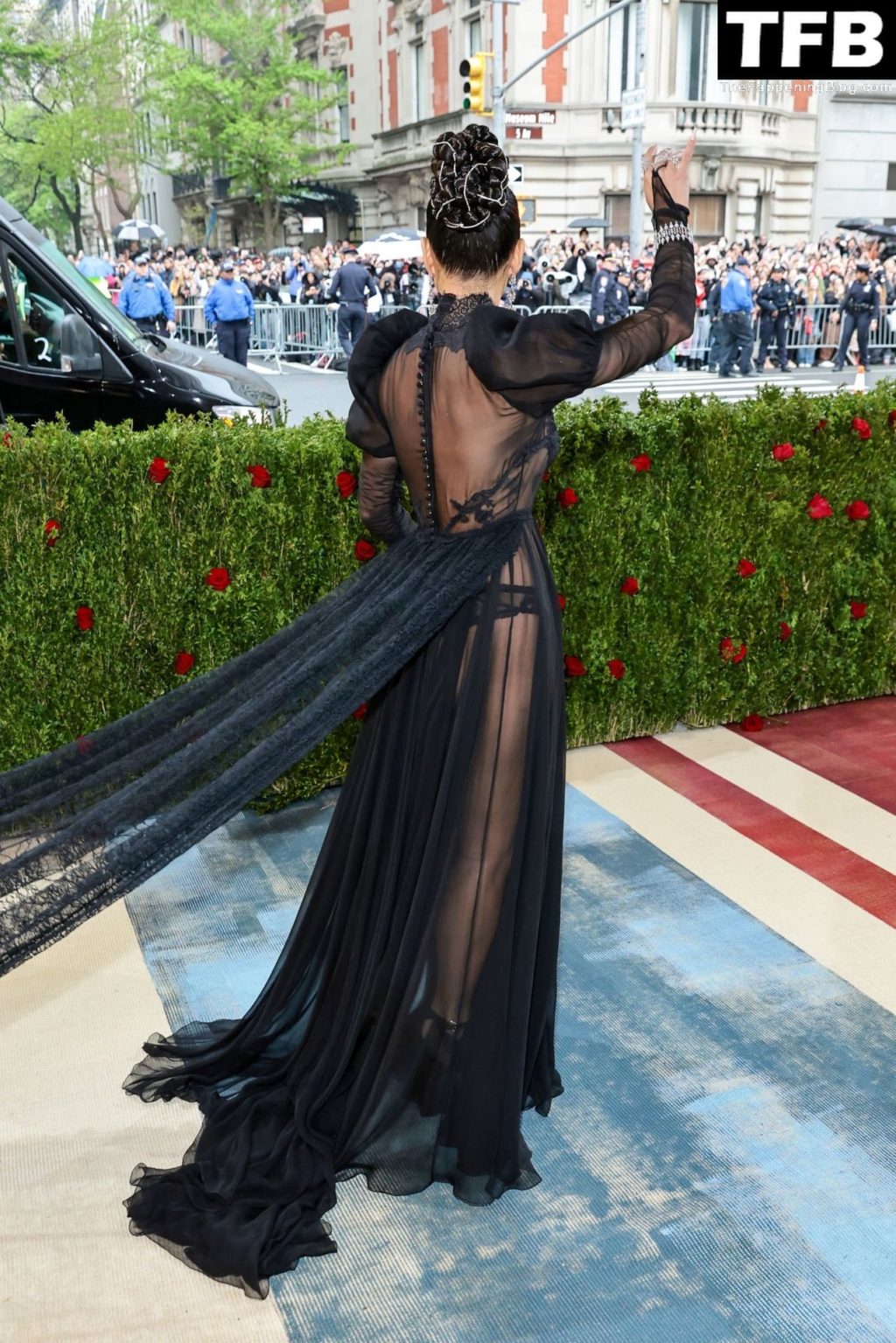 Vanessa Hudgens Sexy The Fappening Blog 53 1024x1535 - Vanessa Hudgens Looks Stunning in a See-Through Dress at The 2022 Met Gala in NYC (99 Photos)
